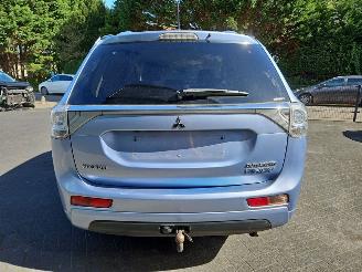 Mitsubishi Outlander 2.0 16v PHEV picture 6