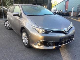Toyota Auris Auris (E18), Hatchback 5-drs, 2012 / 2019 1.8 16V Hybrid picture 3