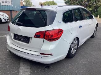 Opel Astra Astra J Sports Tourer (PD8/PE8/PF8), Combi, 2010 / 2015 2.0 CDTI 16V 165 picture 5
