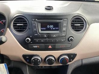 Hyundai I-10 i10 (B5), Hatchback, 2013 / 2019 1.0 12V picture 12