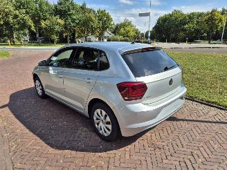 Schadeauto Volkswagen Polo 1.0 TSI Highline DSG 2019/10