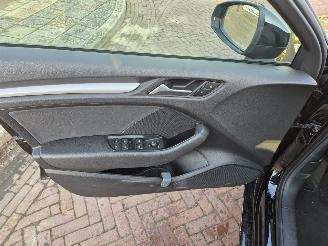 Audi A3 1.6 TDI schadevrij! picture 8