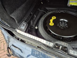 Volvo V-90 2.0 B4 Inscription picture 9