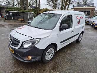 skadebil bedrijf Mercedes Citan 108 CDI 2020/8