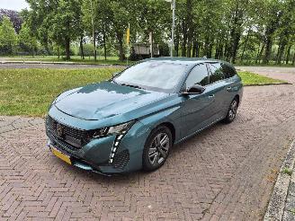 damaged passenger cars Peugeot 308 1.2 Puretech Active Pack Business 2024/5