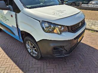 Peugeot Partner 1.5 HDI DANGEL 4X4 picture 10