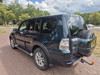 Mitsubishi Pajero 3.2 DI-D INSTYL picture 6