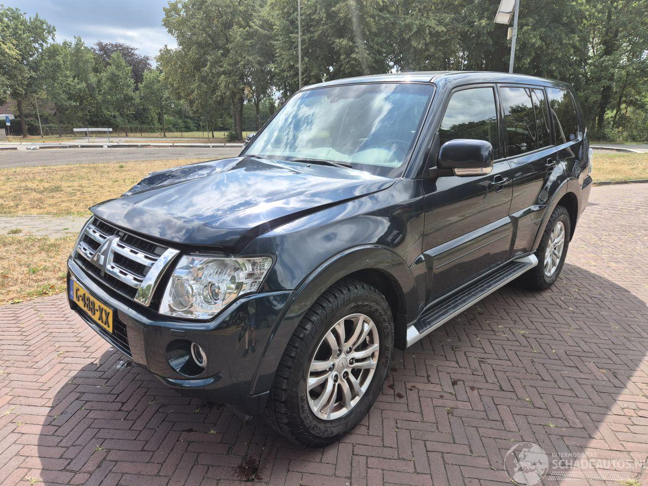 Mitsubishi Pajero 3.2 DI-D INSTYL