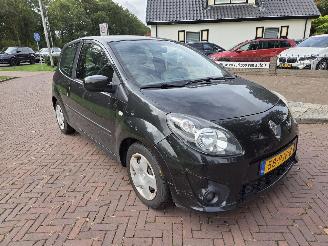 Renault Twingo 1.5 DCI DYNAMIQUE picture 2