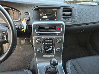 Volvo V-60 1.6 D2 picture 14