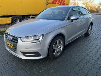 Schadeauto Audi A3 Sportback 1.4 TFSI Ambiente Pro Line 2013/4