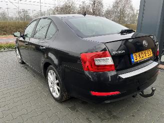 Skoda Octavia 1.2 TSI Greentech Ambition Businessline picture 4