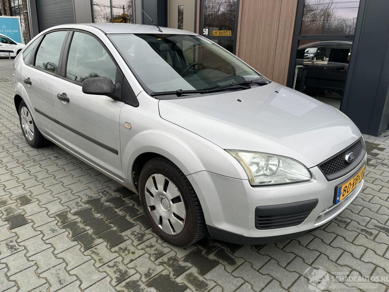 Ford Focus 1.4-16V Ambiente Airco