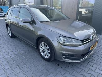 Coche accidentado Volkswagen Golf Variant 1.2 TSI Highline 2014/5