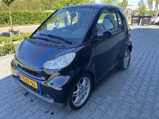 Vaurioauto  passenger cars Smart Fortwo coupé 1.0 BRABUS 100PK Airco Leer 2008/3