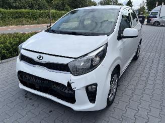 skadebil auto Kia Picanto  2019/4