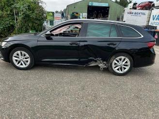 Skoda Octavia Octavia Combi (NXAC), Combi 5-drs, 2019 1.5 TSI 16V picture 5