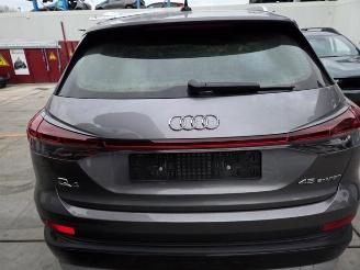 Uttjänta bilar auto Audi Q4 Q4 (F4B), SUV, 2021 45 e-tron 82 kWh 2024/9
