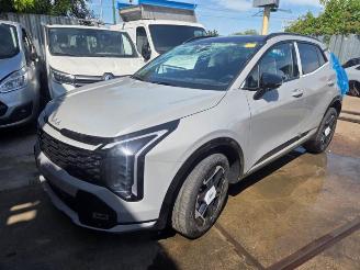 Dezmembrări autoturisme Kia Sportage Sportage (NQ5E), Terreinwagen, 2021 1.6 T-GDi PHEV 16V 2026/3