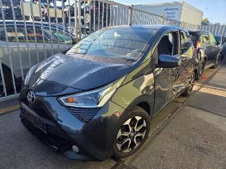 Salvage car Toyota Aygo Aygo (B40), Hatchback, 2014 1.0 12V VVT-i 2020/9