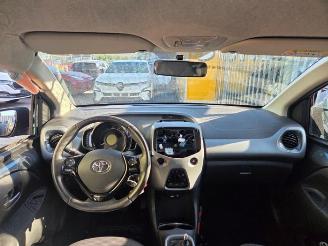 Toyota Aygo Aygo (B40), Hatchback, 2014 1.0 12V VVT-i picture 5