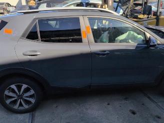 Démontage voiture Kia Stonic Stonic (YB), SUV, 2017 1.0i T-GDi 12V Eco-Dynamics+ 2021/3