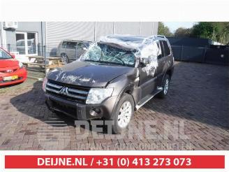 demontáž osobní automobily Mitsubishi Pajero Pajero Hardtop (V6/7), Terreinwagen, 2000 / 2006 3.2 DI-D 16V Van 2011