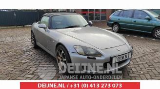 Uttjänta bilar auto Honda S2000 S2000 (AP1), Cabrio, 1999 / 2009 2.0 16V VTEC 2000/2