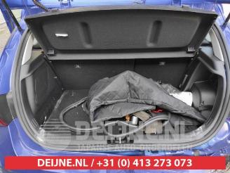 Hyundai I-20 i20 (BC3), Hatchback 5-drs, 2020 1.0 T-GDI 100 Mild Hybrid 48V 12V picture 24