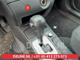 Mitsubishi Outlander Outlander (CU), SUV, 2001 / 2007 2.4 16V 4x4 picture 19