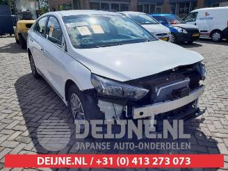 Vrakbiler auto Hyundai Ioniq Ioniq, Liftback, 2016 / 2022 EV 38 kWh 2022/7