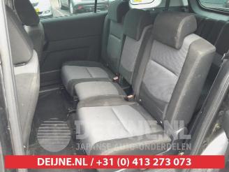 Mazda 5 5 (CR19), MPV, 2004 / 2010 2.0i 16V picture 12