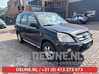 Uttjänta bilar auto Honda Cr-v CR-V (RD5/6/7/8), SUV, 2001 / 2007 2.0i 16V VTEC 2004/6
