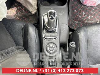 Mitsubishi Outlander Outlander (GF/GG), SUV, 2012 / 2022 2.0 16V PHEV 4x4 picture 16