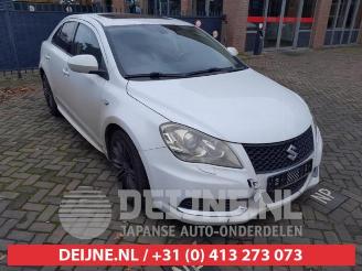 Auto da rottamare Suzuki Kizashi Kizashi (FRE/FRF), Sedan, 2010 / 2015 2.4 16V 4x4 2012/2