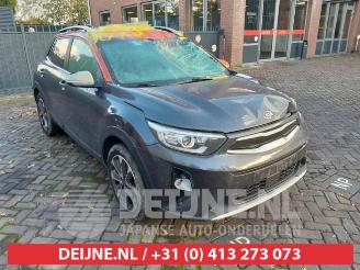Vrakbiler auto Kia Stonic Stonic (YB), SUV, 2017 1.0i T-GDi 12V 2018/6