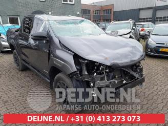 Vrakbiler auto Toyota Hilux Hilux V/VI, Pick-up, 2015 2.8 D4D-F 16V 4x4 2023/8