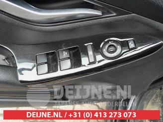 Hyundai Ix20 iX20 (JC), SUV, 2010 / 2019 1.4 CRDi 16V picture 12