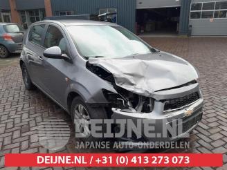 Coche siniestrado Chevrolet Aveo Aveo, Hatchback, 2011 / 2015 1.3 D 16V 2012/5