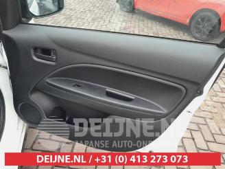 Mitsubishi Space-star Space Star (A0), Hatchback, 2012 1.0 12V picture 14