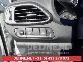 Hyundai I-30 i30 (GDHB5), Hatchback, 2011 1.4 16V picture 22