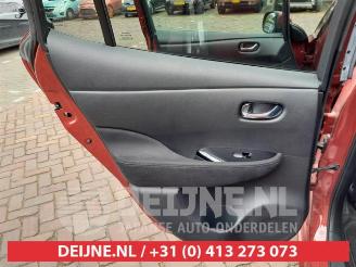 Nissan Leaf Leaf (ZE0), Hatchback, 2010 / 2017 Leaf picture 13