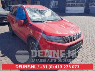 Coche siniestrado Suzuki Vitara Vitara (LY/MY), SUV, 2015 1.4 Booster Jet Turbo 16V SHVS AllGrip 2020