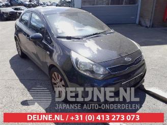 Salvage car Kia Rio Rio III (UB), Hatchback, 2011 / 2017 1.2 CVVT 16V 2011/11