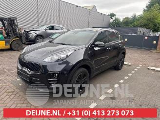 Coche siniestrado Kia Sportage Sportage (QL), Terreinwagen, 2015 / 2022 1.6 GDI 16V 4x2 2016/11