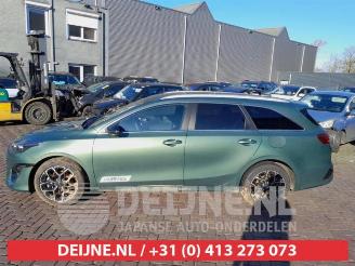 Kia Cee d Ceed Sportswagon (CDF), Combi 5-drs, 2018 1.5 T-GDI 16V picture 4