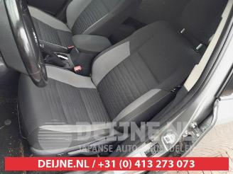 Toyota Auris Touring Sports Auris Touring Sports (E18), Combi, 2013 / 2018 1.2 T 16V picture 14