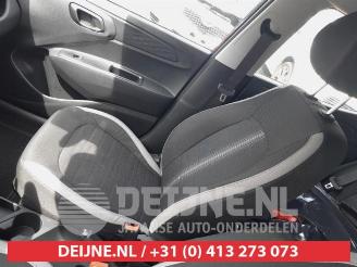 Hyundai I-10 i10, Hatchback, 2019 1.0 12V picture 13