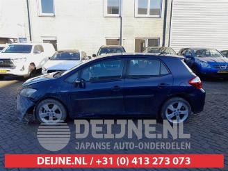 Toyota Auris Auris (E15), Hatchback, 2006 / 2012 1.8 16V HSD Full Hybrid picture 4