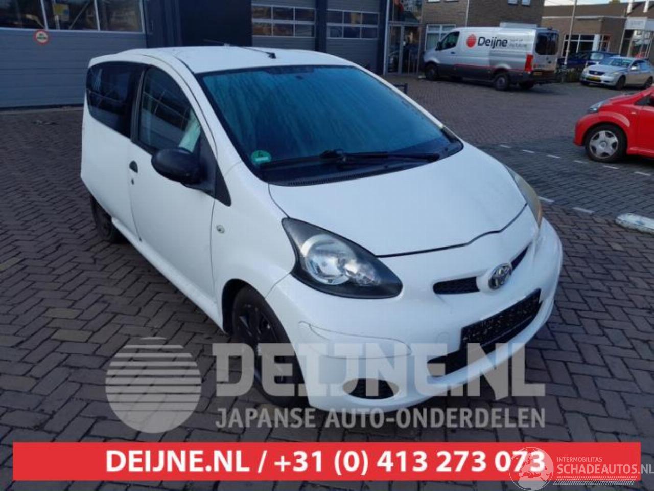 Toyota Aygo Aygo (B10), Hatchback, 2005 / 2014 1.0 12V VVT-i